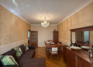 Satılır 2 otaqlı 64 m2 köhnə tikili Azadlıq prospekti m.