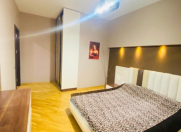 İcarəyə verilir 2 otaqlı 90 m2 yeni tikili 6 mkr