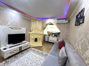 Satılır 3 otaqlı 80 m2 köhnə tikili Nizami r.