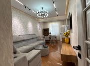 Satılır 2 otaqlı 65 m2 yeni tikili Elmlər Akademiyası m.