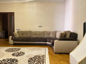 Satılır 3 otaqlı 120 m2 yeni tikili Yasamal r.