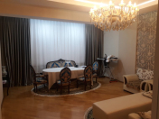 İcarəyə verilir 3 otaqlı 133 m2 yeni tikili Qara Qarayev m.