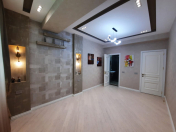 Satılır 4 otaqlı 137 m2 yeni tikili 8 Noyabr m.