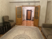 İcarəyə verilir 2 otaqlı 120 m2 yeni tikili Həzi Aslanov