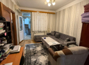 Satılır 2 otaqlı 40 m2 köhnə tikili Azadlıq prospekti m.