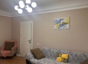 Satılır 2 otaqlı 55 m2 köhnə tikili Nizami m.