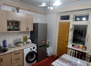 Satılır 4 otaqlı 86 m2 köhnə tikili Memar Əcəmi m.