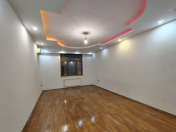 Satılır 3 otaqlı 140 m2 yeni tikili Gənclik m.