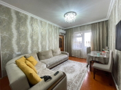 Satılır 3 otaqlı 65 m2 köhnə tikili Yeni Yasamal