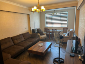 Satılır 4 otaqlı 120 m2 köhnə tikili Elmlər Akademiyası m.