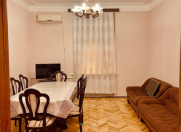 İcarəyə verilir 2 otaqlı 66 m2 köhnə tikili Daxili İşlər Nazirliyi