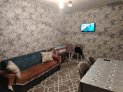 Satılır 4 otaqlı 100 m2 köhnə tikili Xalqlar Dostluğu m.