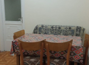 İcarəyə verilir 3 otaqlı 75 m2 köhnə tikili Nəriman Nərimanov m.