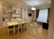 Satılır 3 otaqlı 147 m2 yeni tikili 8 Noyabr m.