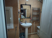 Satılır 2 otaqlı 75 m2 köhnə tikili Xətai r.