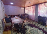 Satılır 6 otaqlı 135 m2 köhnə tikili Həzi Aslanov m.