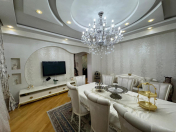 Satılır 4 otaqlı 145 m2 yeni tikili 8 mkr