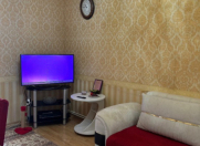 Satılır 3 otaqlı 70 m2 köhnə tikili Memar Əcəmi m.