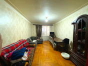 Satılır 3 otaqlı 90 m2 köhnə tikili Bakıxanov