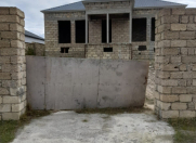 Satılır 4 otaqlı 157 m2 həyət evi Albalı