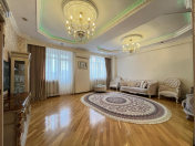 Satılır 3 otaqlı 177 m2 yeni tikili Nizami m.