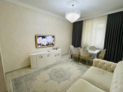 Satılır 2 otaqlı 55 m2 köhnə tikili Nəsimi r.