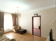 Satılır 4 otaqlı 95 m2 köhnə tikili Qaraçuxur