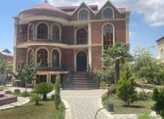 Satılır 8 otaqlı 1000 m2 villa Xətai r.