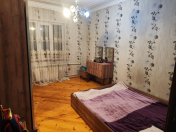 İcarəyə verilir 3 otaqlı 75 m2 köhnə tikili Y.Günəşli