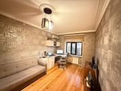 Satılır 2 otaqlı 75 m2 köhnə tikili Y.Günəşli