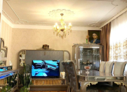 Satılır 5 otaqlı 140 m2 köhnə tikili Əhmədli m.