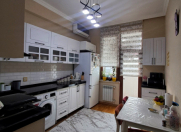 Satılır 3 otaqlı 107 m2 yeni tikili Qara Qarayev m.