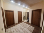 Satılır 4 otaqlı 110 m2 yeni tikili İnşaatçılar m.