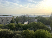 Satılır 2 otaqlı 65 m2 köhnə tikili Həzi Aslanov m.