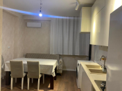 Satılır 2 otaqlı 45 m2 yeni tikili 20 yanvar m.