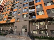 Satılır 4 otaqlı 200 m2 yeni tikili 28 May m.