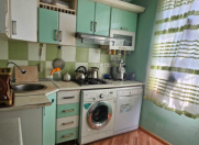 Satılır 2 otaqlı 60 m2 köhnə tikili Xətai r.