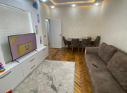 Satılır 3 otaqlı 75 m2 köhnə tikili Nəsimi m.