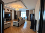 Satılır 3 otaqlı 130 m2 yeni tikili Nizami m.