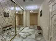 İcarəyə verilir 3 otaqlı 150 m2 yeni tikili Xətai r.