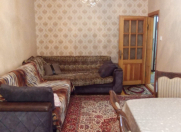 Satılır 5 otaqlı 100 m2 köhnə tikili Əhmədli m.