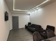 İcarəyə verilir 2 otaqlı 105 m2 yeni tikili Şah İsmayıl Xətai m.