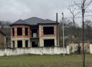 Satılır 8 otaqlı 260 m2 bağ evi Quba