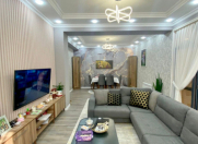 Satılır 3 otaqlı 130 m2 yeni tikili 8 Noyabr m.