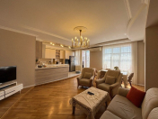 Satılır 3 otaqlı 120 m2 yeni tikili Dədə Qorqud parkı