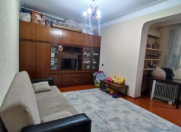 Satılır 2 otaqlı 66 m2 köhnə tikili 8 mkr