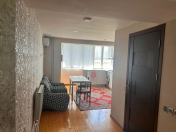 İcarəyə verilir 2 otaqlı 60 m2 köhnə tikili Gənclik m.