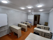 İcarəyə verilir 3 otaqlı 80 m2 ofis Neftçilər m.