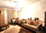 Satılır 3 otaqlı 60 m2 köhnə tikili Əhmədli m.