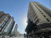 Satılır 3 otaqlı 100 m2 yeni tikili Yasamal r.